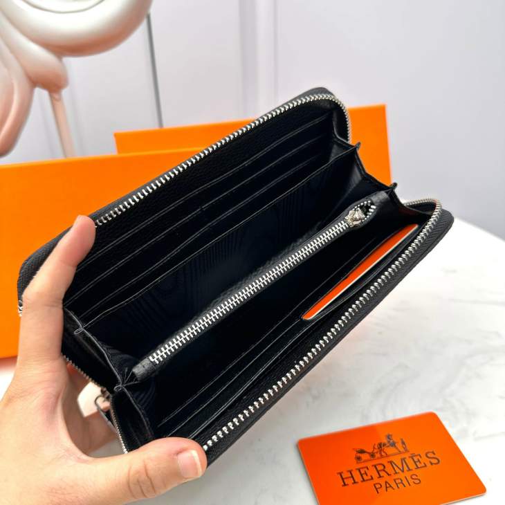 Picture of Hermes Wallets _SKUfw214808230fw